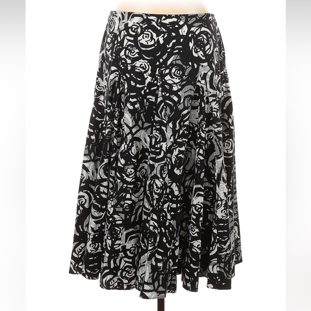 NWOT Rose pattern boho Midi Skirt